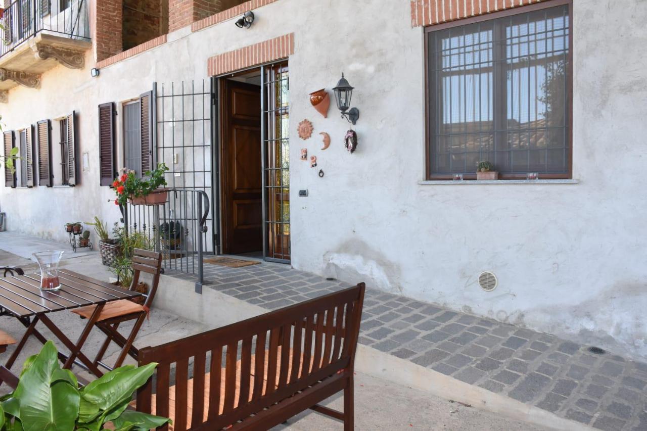 Bed and Breakfast La Casa Di Enzo Lequio Tanaro Exterior foto